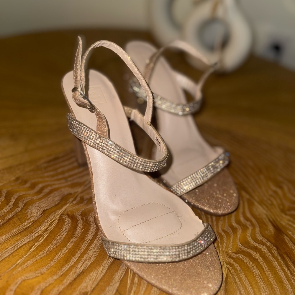 Chic Tan Strappy Heels with Glitter Accents